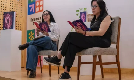 DOS MIRADAS FEMENINAS ESTREMECEN AL PÚBLICO EN LA FIL CULIACÁN CON “NAVAJA VERDE O NEGRA” Y “LA NOVIA DEL LEÓN”