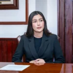 EN SESIÓN EXTRAORDINARIA TOMAN PROTESTA A LA REGIDORA LESLIE SOTO BERRELLEZA