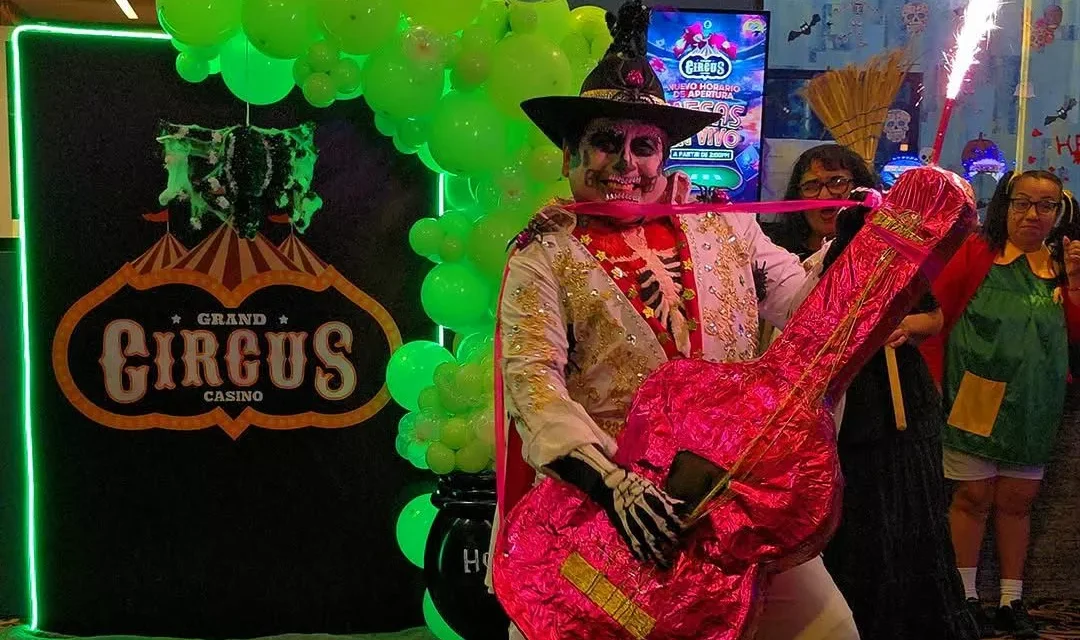 REPRESENTARON CELEBRACIÓN DE DÍA DE MUERTOS EN CASINO CIRCUS