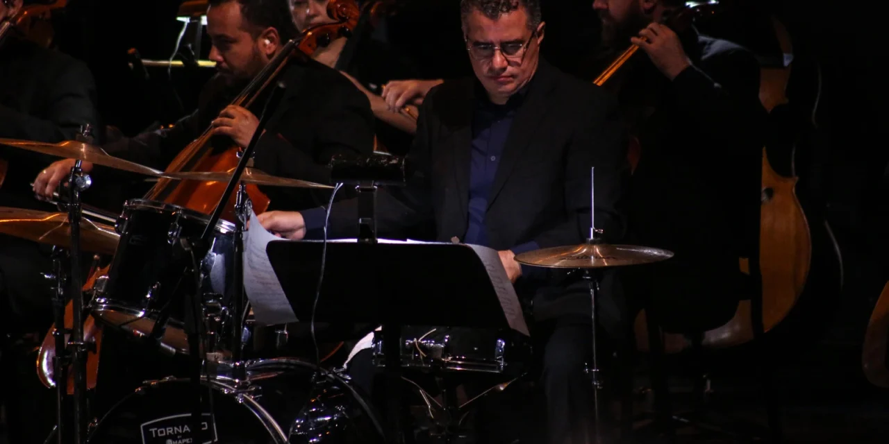 LOS CLÁSICOS CON UN ROPAJE MODERNO EN “STRADIVARIUS BAROCK”, CON LA OSSLA