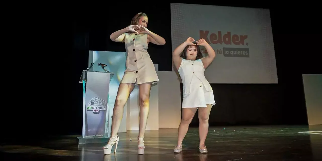 MODELOS CON DISCAPACIDAD BRILLAN EN LA PASARELA DEL “FASHION FOR ALL”, EN EL MES DE LA INCLUSIÓN