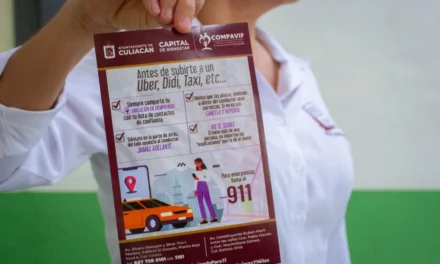 PLÁTICA “NO VOY SOLA” LLEGA AL COBAES 24 PARA FORTALECER REDES DE APOYO ENTRE JÓVENES