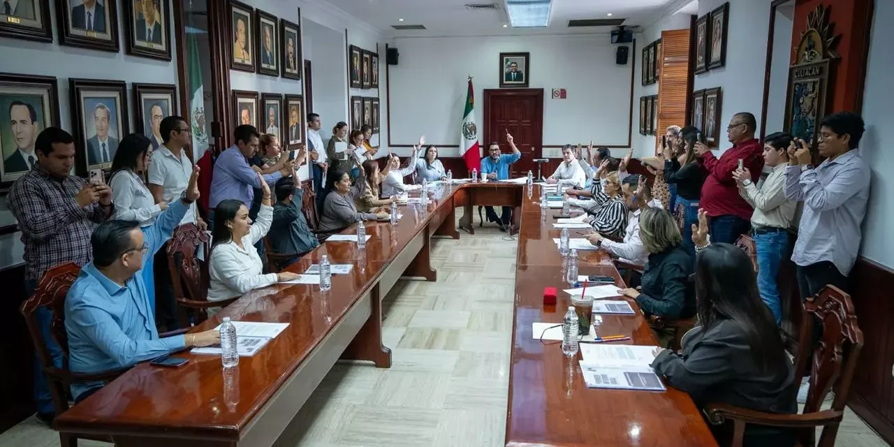 PRESENTAN INFORMES DEL ÓRGANO INTERNO DE CONTROL Y DE CONTRALORÍA SOCIAL