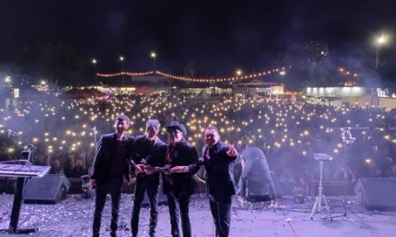 NOSTALGIA Y ROMANTICISMO EN EL TEATRO DEL PUEBLO CON ELGRUPO LIBRA