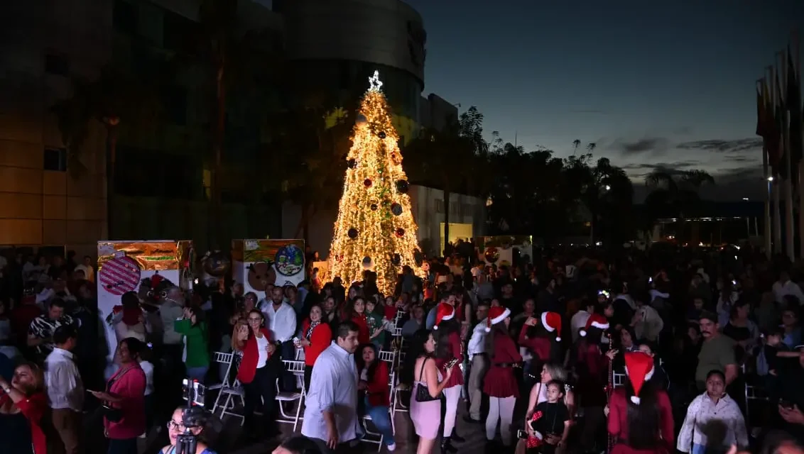 SÍMBOLO DE REUNIÓN Y FRATERNIDAD ENTRE LAS Y LOS UNIVERSITARIOS