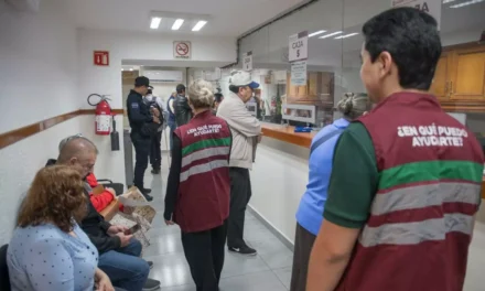 ¡YA APLICAN! DESDE TEMPRANA HORA, ADULTOS MAYORES ACUDEN A PAGAR SU PREDIAL Y APROVECHAR DESCUENTOS