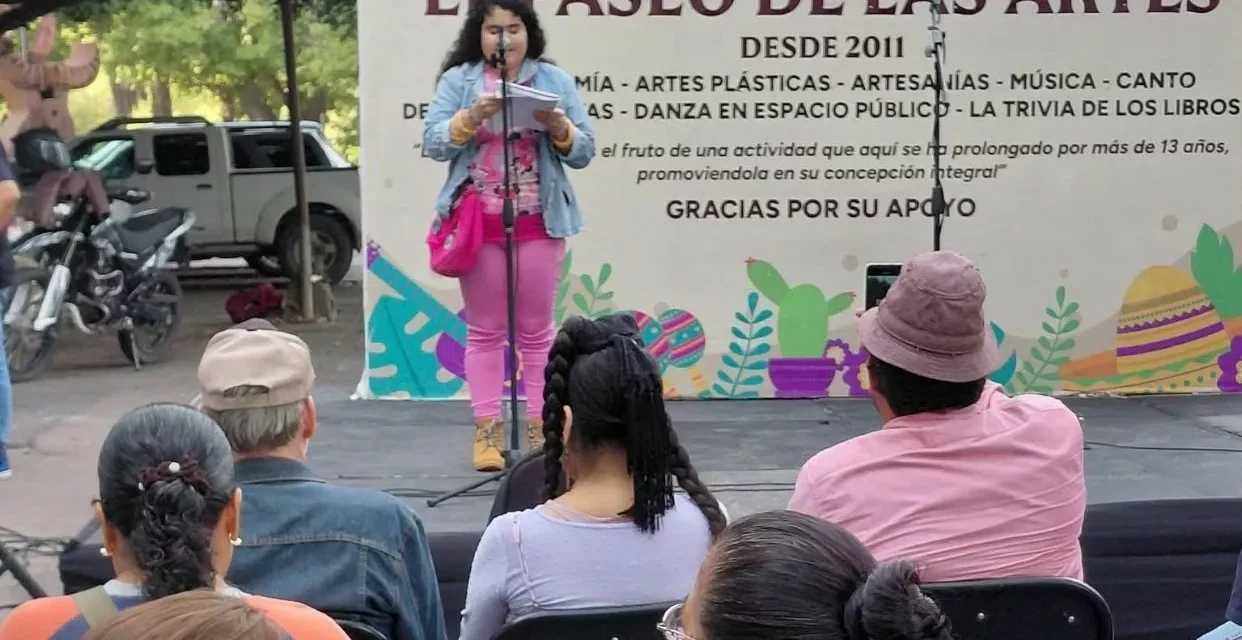 CON MÚSICA, POESÍA Y ARTESANÍAS, SIGUE EL PASEO DE LAS ARTES