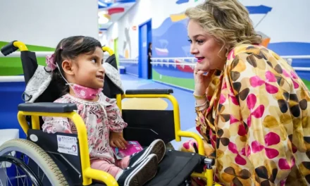 ENCABEZA ENEYDA ROCHA RUIZ CEREMONIA DE AGRADECIMIENTO A QUIENES PARTICIPARON EN EL BOTEO TELETÓN 2025 EN SINALOA