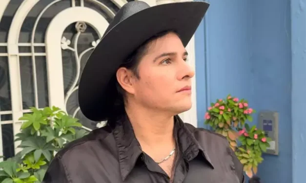 JOHNNY BÓRQUEZ: AUTENTICIDAD Y EVOLUCIÓN