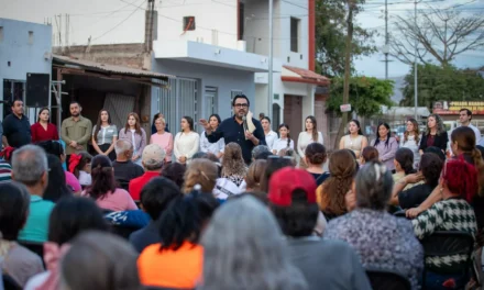 JUAN DE DIOS GÁMEZ CUMPLE A VECINOS DE LA COLONIA ANTONIO TOLEDO CORRO; ‘SE TRATA DE QUE LE VAYA BIEN A LAS COLONIAS’