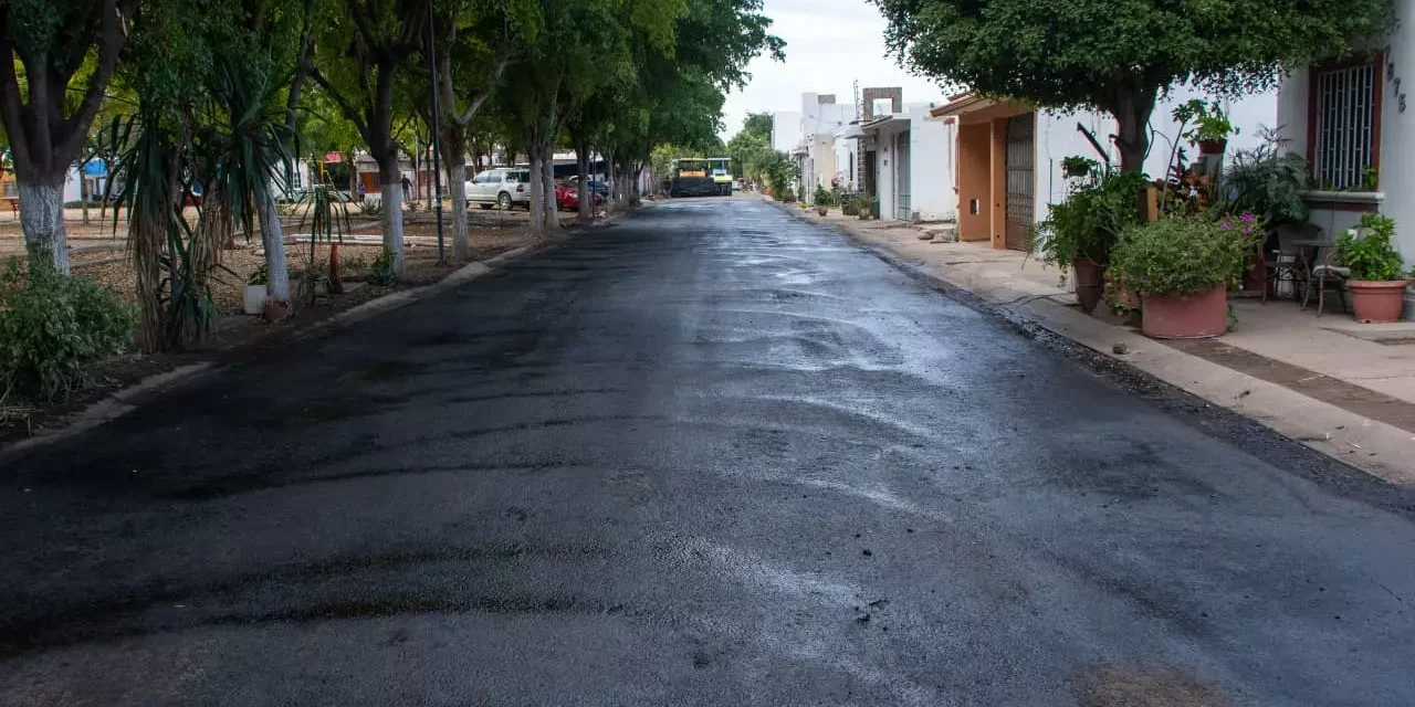 MEJORAN CALLES DE CULIACÁN CON ACCIONES CONTINUAS DE REENCARPETADO Y BACHEO