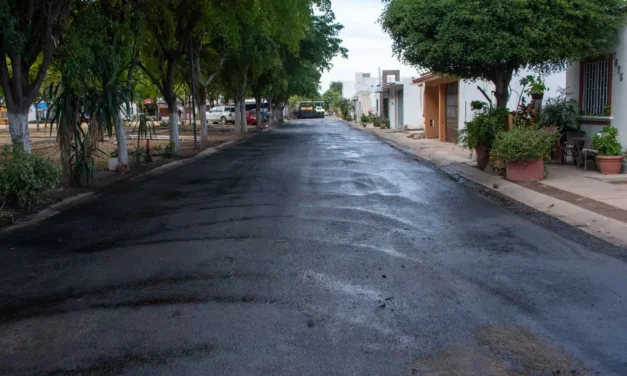 MEJORAN CALLES DE CULIACÁN CON ACCIONES CONTINUAS DE REENCARPETADO Y BACHEO