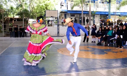 REALIZA LA UAS LA EXPO SABERESMX LIBREMENTE SANAMENTE “JÓVENES POR LA PAZ Y CONTRA LAS ADICCIONES”