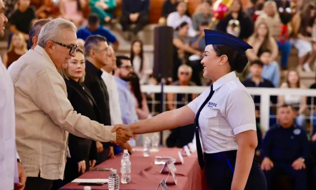 LA LABOR DEL POLICÍA ES TAREA IMPORTANTE PARA LA SOCIEDAD, AFIRMA GOBERNADOR ROCHA; DURANTE GRADUACIÓN DE CADETES DE LA UNIPOL