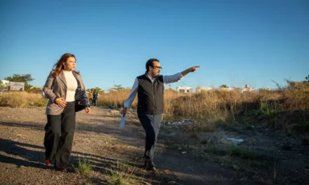 TENDRÁ LOMAS DE SAN ISIDRO NUEVA PREPARATORIA CBTIS; JUAN DE DIOS GÁMEZ Y TITULAR DE SEPYC SUPERVISAN TERRENO