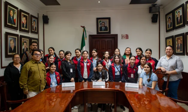 ALUMNAS DE LA SECUNDARIA JUDITH GAXIOLA CONCLUYEN SU PARTICIPACIÓN EN “CONOCE TU AYUNTAMIENTO”