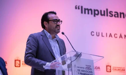 “CULIACÁN ESTÁ DE PIE Y MIRANDO HACIA ADELANTE”: JUAN DE DIOS GÁMEZ INAUGURA EL ENCUENTRO DE NEGOCIOS Y FRANQUICIAS 2026