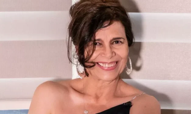 ELEONORA MARGARITA, LA REINA DE ORO EN EL CARNAVAL INTERNACIONAL MAZATLÁN 2026