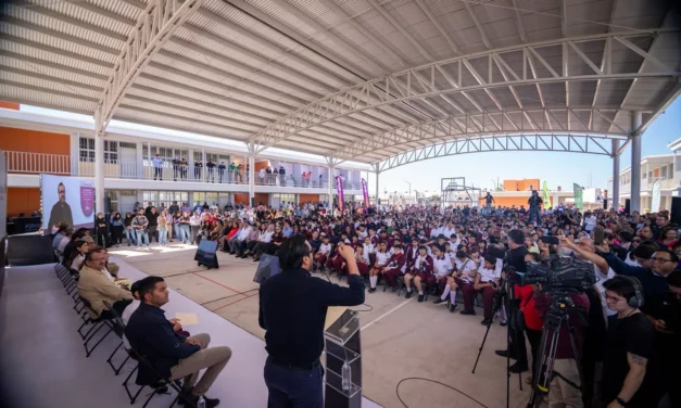 «LA PROMESA SE CUMPLIÓ»; ALUMNOS AGRADECEN A ROCHA Y A JUAN DE DIOS GÁMEZ INAUGURACIÓN DE SECUNDARIA TÉCNICA 101 VALLE ALTO