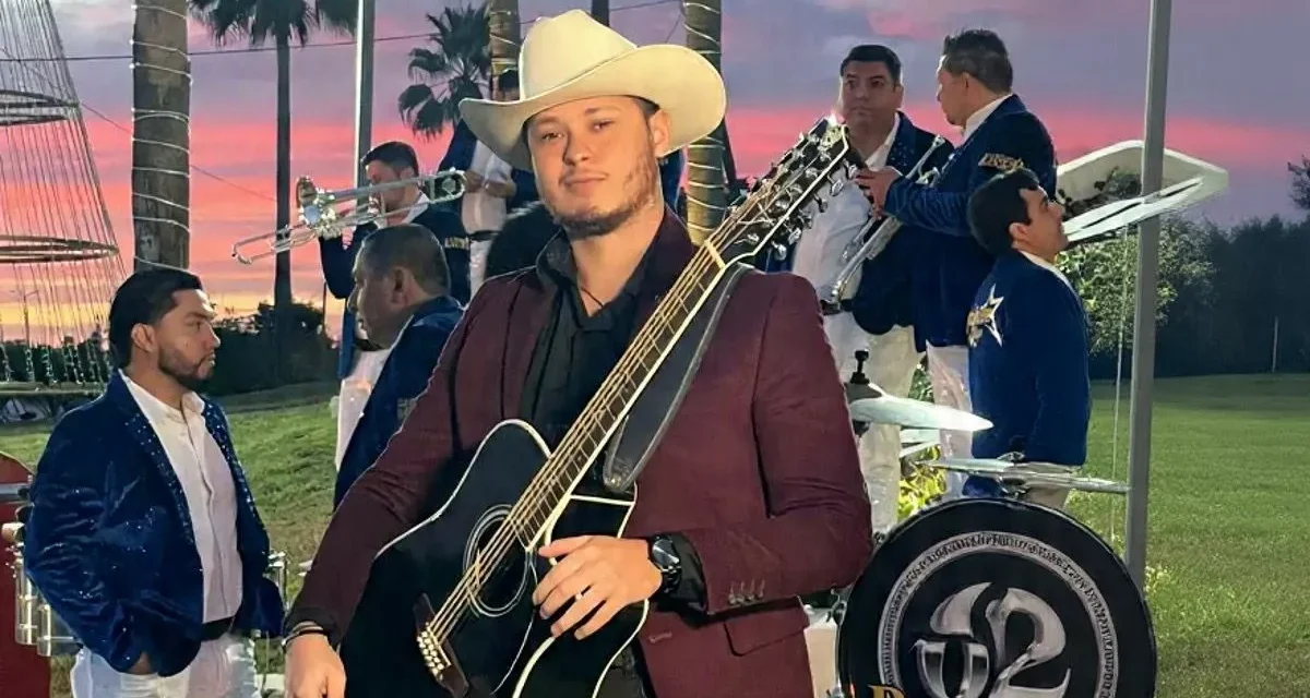 GRUPO ESTANDARTE EVOLUCIONA EN EL REGIONAL MEXICANO