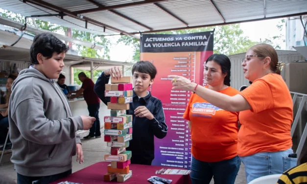 ACERCAN SERVICIOS DE SALUD Y BIENESTAR A FAMILIAS DE LA COLONIA PEMEX