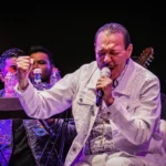 MILES DE ALMAS CANTAN CON JULIO PRECIADO Y SUS INVITADOS EN OLAS ALTAS, EN UNA GRAN NOCHE DEL CARNAVAL DE MAZATLÁN 2026