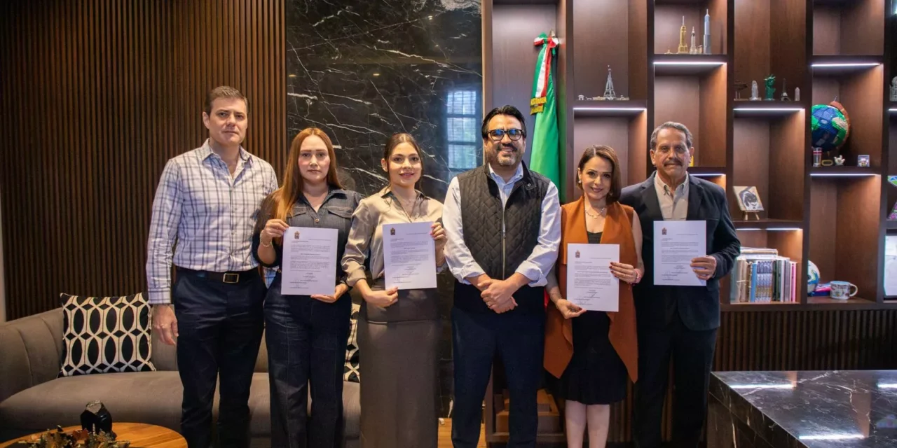 JUAN DE DIOS GÁMEZ TOMA PROTESTA A NUEVOS TITULARES DE TURISMO, MIA Y LA DIRECCIÓN DE SERVICIOS PÚBLICOS