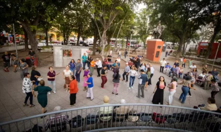 LAS ‘TARDES DE DANZÓN’ LLENAN DE RITMO Y TRADICIÓN EL CENTRO DE CULIACÁN