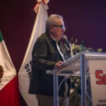 GOBERNADOR ROCHA ENCABEZA ENTREGA DE BASES A TRABAJADORES DEL SNTE 53, QUE BRINDAN CERTEZA LABORAL