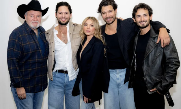 NUEVA PRODUCCIÓN DE JOSÉ ALBERTO CASTRO REALIZA SU PRIMERA JUNTA DE TRABAJO