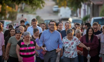 JUAN DE DIOS GÁMEZ ENCABEZA APROBACIÓN DE ALCALDES EN SINALOA