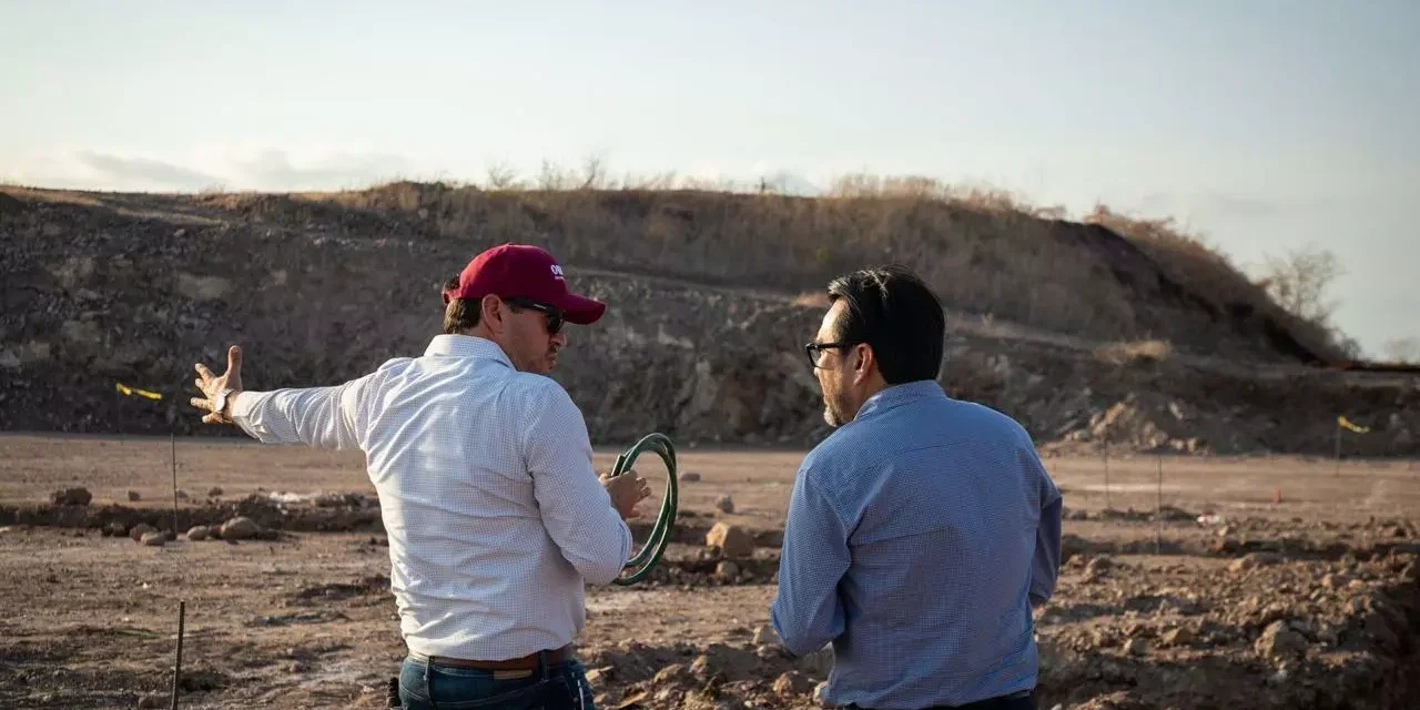 ¡YA ESTÁ EN MARCHA! JUAN DE DIOS GÁMEZ SUPERVISA CONSTRUCCIÓN DE NUEVA SECUNDARIA TÉCNICA EN ALTURAS DEL SUR