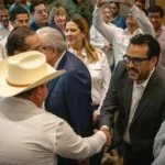 JUAN DE DIOS GÁMEZ MENDÍVIL PARTICIPA EN EL PRIMER INFORME DE JESÚS ALBERTO ROJO PLASCENCIA AL FRENTE DE LA CAADES