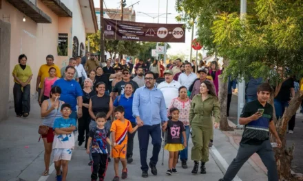 ’NOS SENTIMOS EN PASEO DEL ÁNGEL’; VECINOS AGRADECEN CALLES 199 Y 200 EN LA COLONIA NUEVO MÉXICO