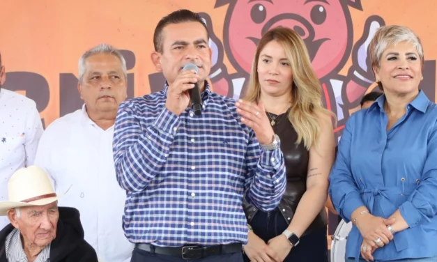 INAUGURA EL ALCALDE JORGE ROSARIO BOJÓRQUEZ LA SEGUNDA EDICIÓN DE LA FERIA DEL CHICHARRÓN EN “LA PALMA”