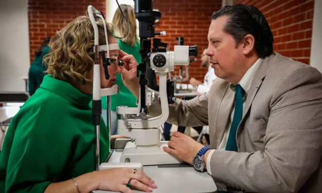 PROMUEVE ENEYDA ROCHA RUIZ ACCIONES PARA PREVENIR LA CEGUERA A TRAVÉS DE LA JORNADA DE DETECCIÓN DE GLAUCOMA REALIZADA EN EL CIDIS