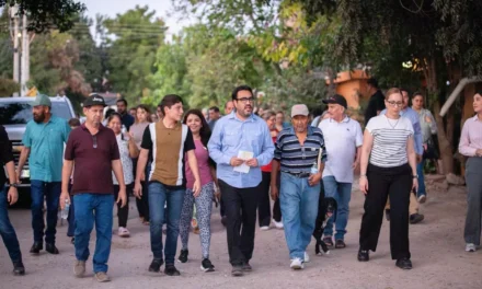 ENTREGA JUAN DE DIOS GÁMEZ LA CALLE 167 E INICIA LA PAVIMENTACIÓN DE OTRAS 4 VIALIDADES; “ESTE MOMENTO LO HEMOS ESTADO ESPERANDO TODA LA VIDA”