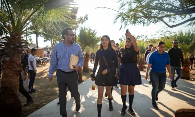 “ESTAMOS EN EL RUMBO CORRECTO”: ALUMNOS DE LA UAS TRAS ARRANQUE DE PAVIMENTACIÓN DE CALLES EN QUILÁ