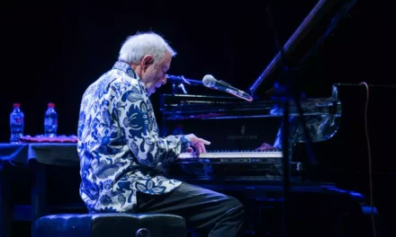 CIERRE MAGISTRAL DE LA XVI TEMPORADA GORDON CAMPBELL CON CORKY SIEGEL