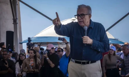 GOBERNADOR ROCHA MOYA PONE EN MARCHA OPERATIVO DE SEGURIDAD DE SEMANA SANTA 2026