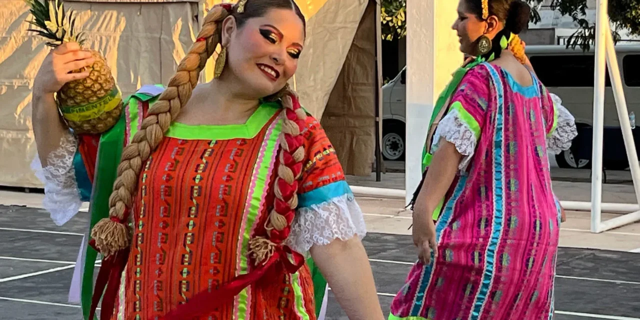 PROYECTO FOLCLÓRICO SINALOENSE LLEVA SU MAGIA Y COLOR A LA COLONIA TOLEDO CORRO