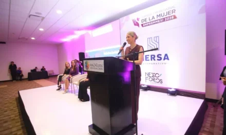 RECONOCE ESTRELLA PALACIOS LIDERAZGO DE LAS MUJERES EN LA CUMBRE EMPRESARIAL EMPREMMEXI 2026
