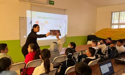 SALUD MUNICIPAL ORIENTA A COMUNIDAD ESCOLAR SOBRE VIRUS COXSACKIE EN PRIMARIA FELIPE ÁNGELES