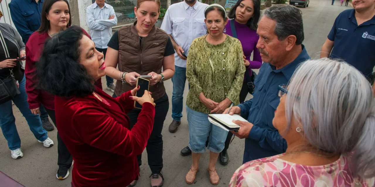 VECINOS DE PASEO DE LOS ARCOS ESTRENAN CALLES PAVIMENTADAS; AYUNTAMIENTO ENTREGA SEIS VIALIDADES AL SECTOR