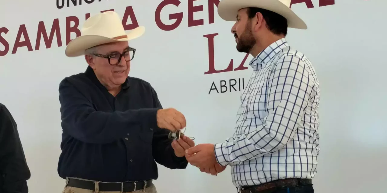 JOSÉ ALFREDO SÁINZ AISPURO RINDE PRIMER INFORME DE LABORES: LA UGRS SE CONSOLIDA CON RESULTADOS Y UNIDAD