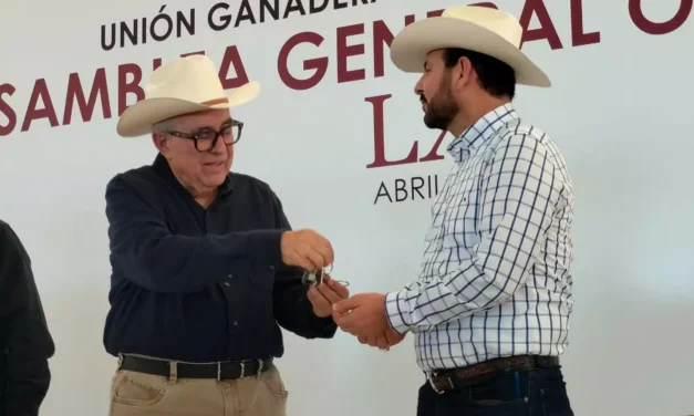 JOSÉ ALFREDO SÁINZ AISPURO RINDE PRIMER INFORME DE LABORES: LA UGRS SE CONSOLIDA CON RESULTADOS Y UNIDAD