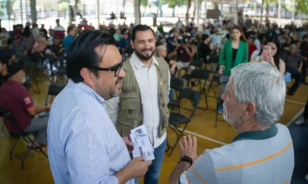 MÁS DE MIL ADULTOS MAYORES RECIBIERON LA TARJETA DE PENSIONES DEL BIENESTAR; “ES IMPORTANTE QUE ESTOS PROGRAMAS SIGAN”