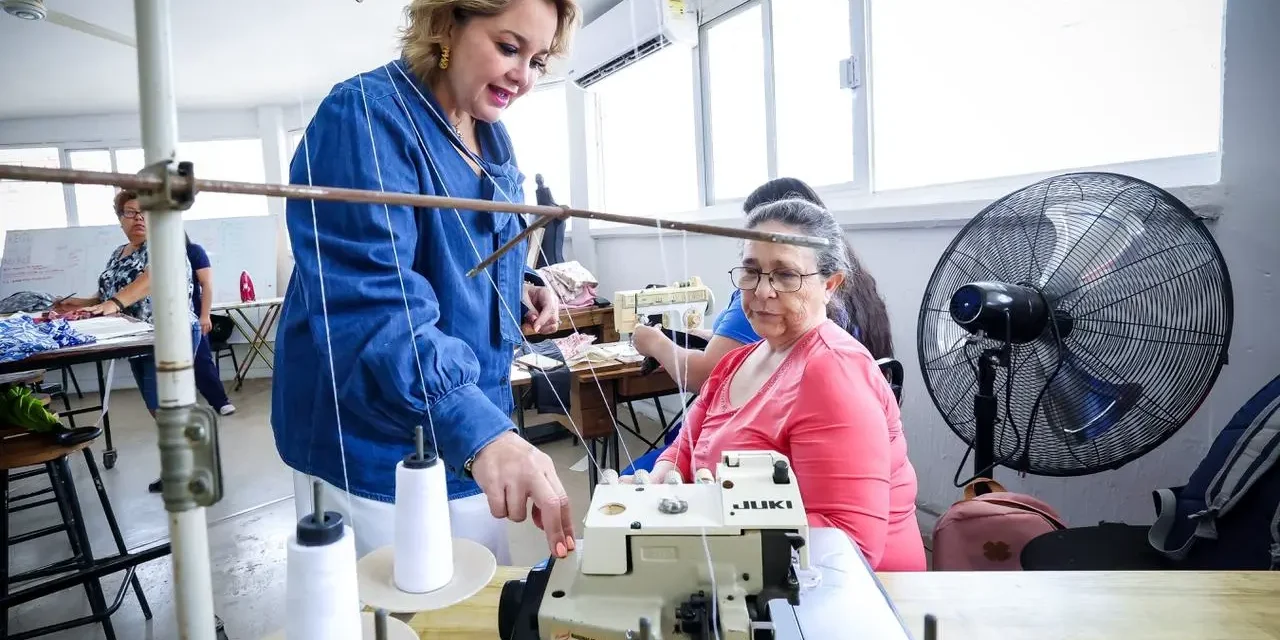 CON ACCIONES QUE TRANSFORMAN