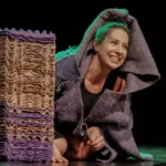 ENTRE CARCAJADAS Y VERDADES INCÓMODAS D(R)AMA CONVIERTE EL ESCENARIO DEL TEATRO ÁNGELA PERALTA EN UN RING DE EMOCIONES