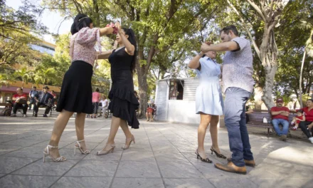 TARDES DE DANZÓN
